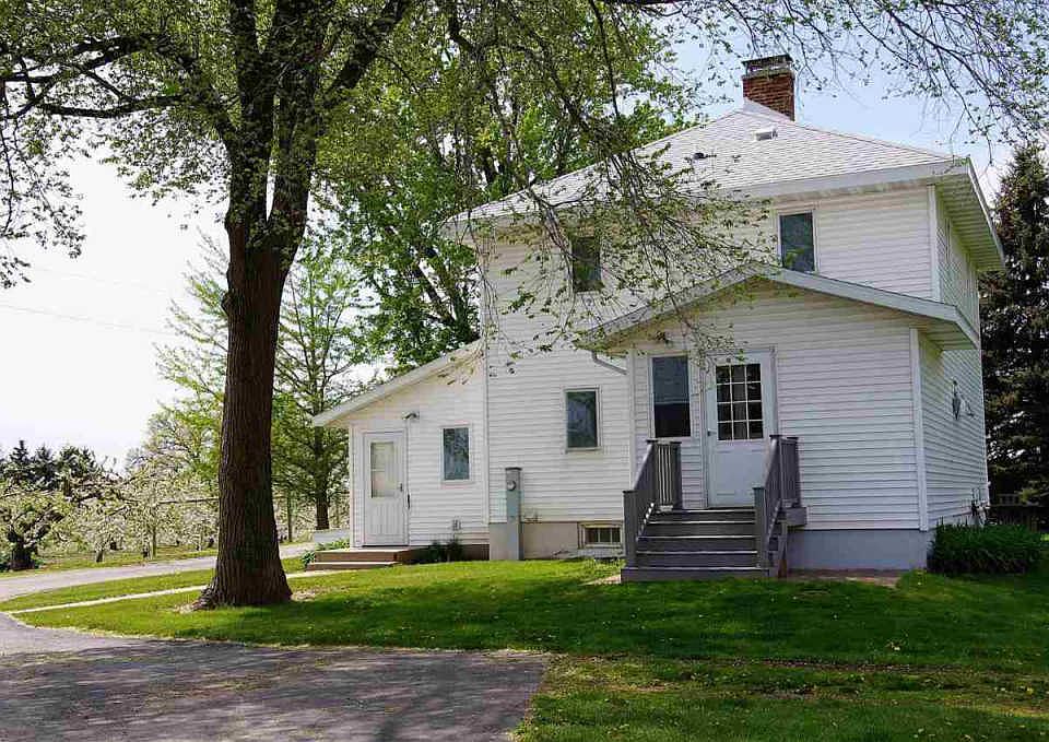 1st image of 2722 Williams Dr