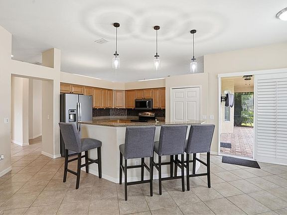 2nd image of 15358 Briarcrest CIR