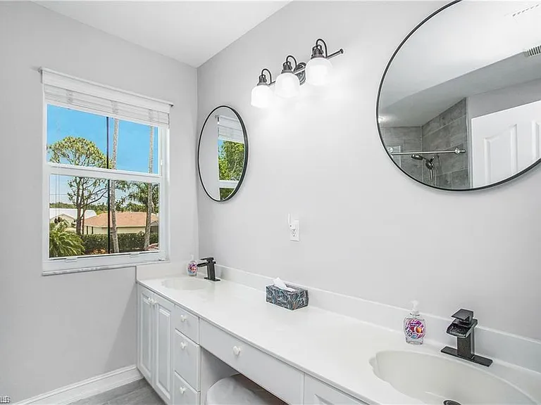 700 Diamond Cir #706 — Photo 24