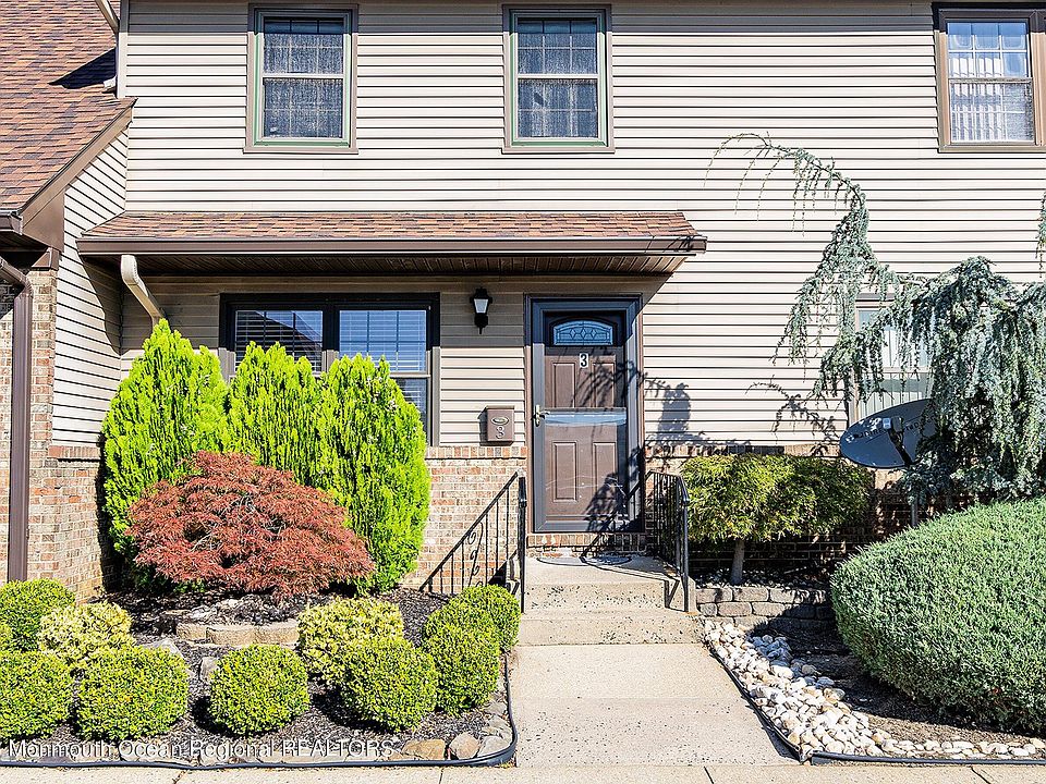 3 Village Green Way, Hazlet, NJ 07730 Zillow