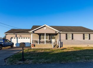 40 Melvin Ln, Milton, WV 25541