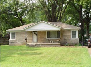 1921 Farrington Dr, Louisville, KY