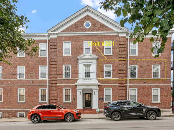 200 W 2nd St Unit 201, Lexington, KY 40507