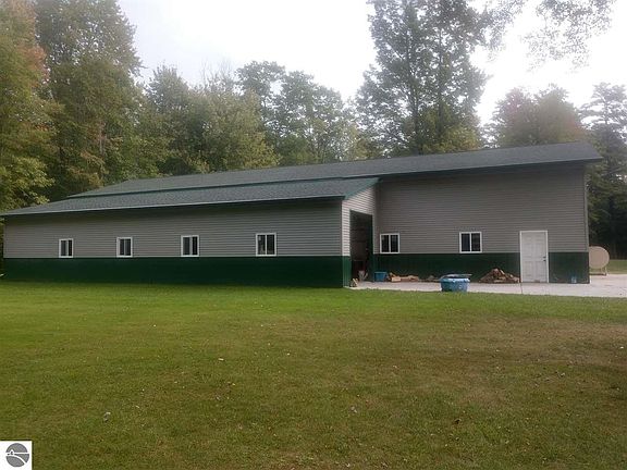 5th image of 5673 N Hammel Beach Rd #Au