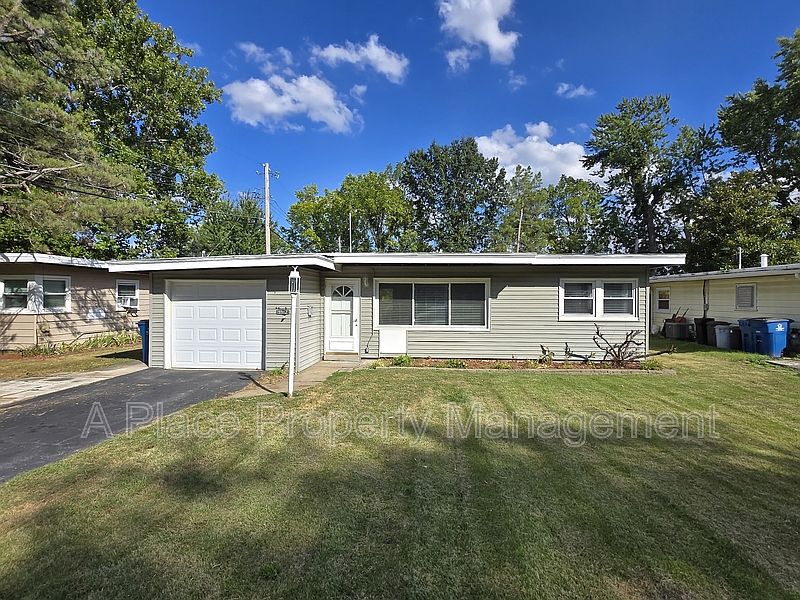 1st image of 3912 Engler Ave