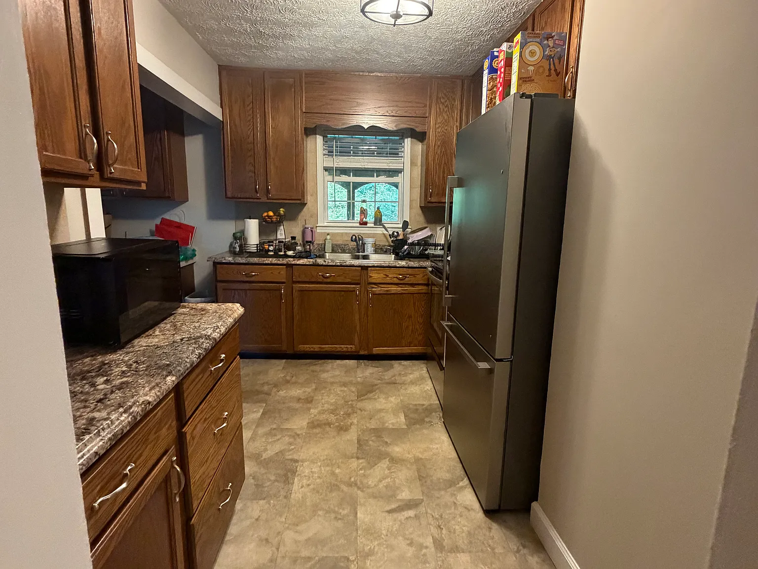 3 bed, 1274 sqft, $1,800 — Photo 4