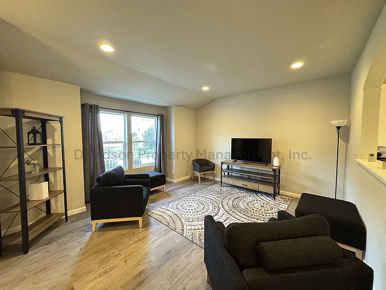 6175 White Wolf Point — Photo 3