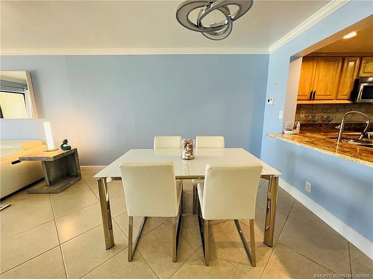 9400 S Ocean Dr #604B — Photo 10
