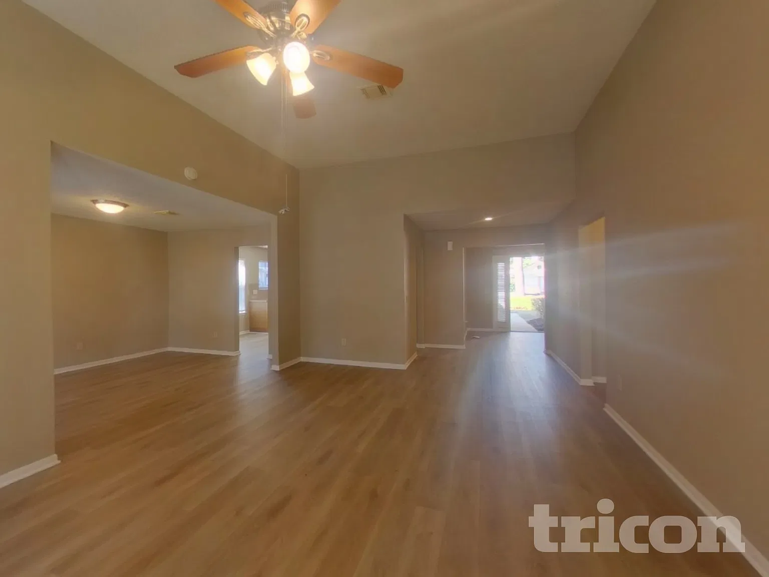 7742 Springville Drive Houston TX — Photo 2