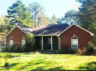 44 Cherokee Cir, Thomasville, GA 31757