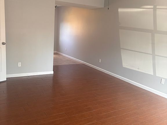 2nd image of 35 Arbor Creek Dr