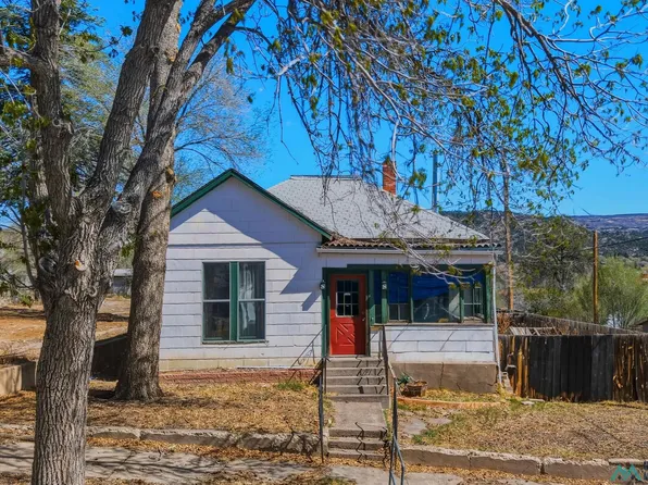 424 Savage Ave, Raton, NM 87740