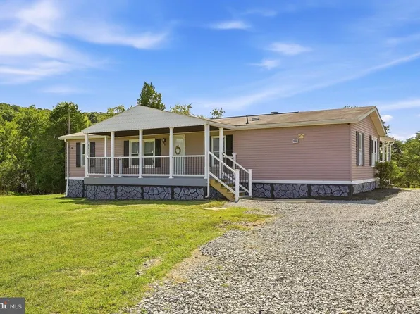 139 River Valley View Dr, Harpers Ferry, WV 25425
