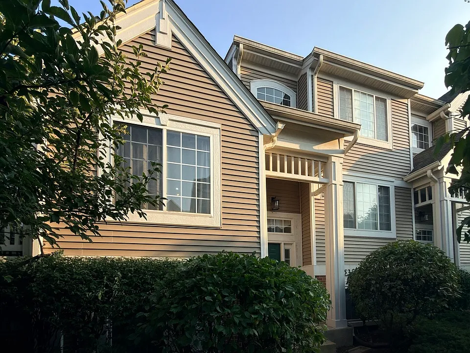 2263 Daybreak Dr #2263