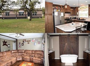 1301 Main St, Rochelle, TX 76872