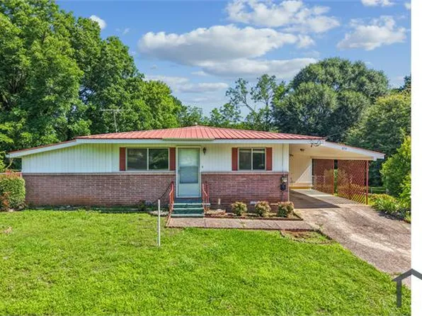 434 Murphys Ln, Bessemer, AL 35023