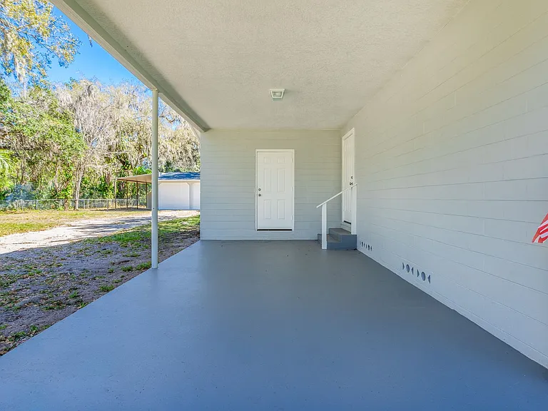 1707 Evergreen St — Photo 32