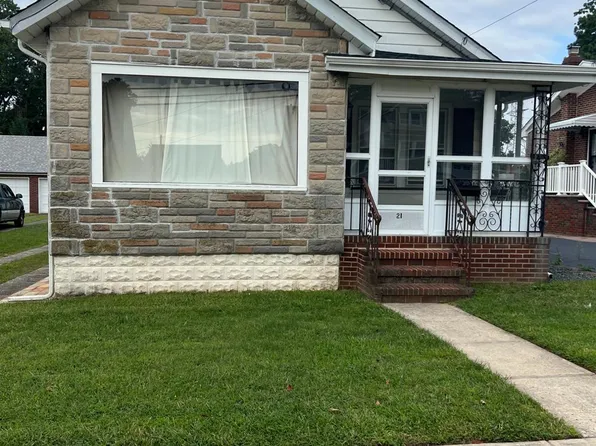 21 Pulaski Ave, Sayreville, NJ 08872