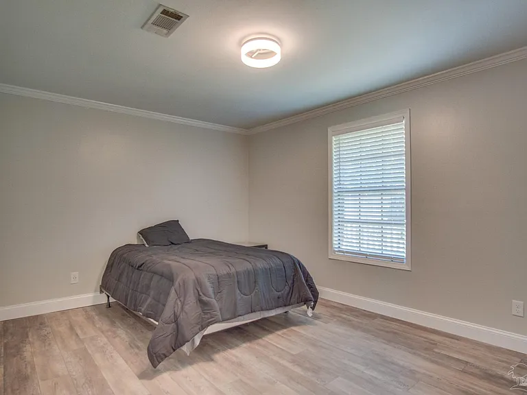 7667 Old Hickory Dr — Photo 27