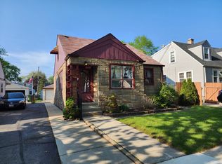 2712 W 89th Pl, Evergreen Park, IL