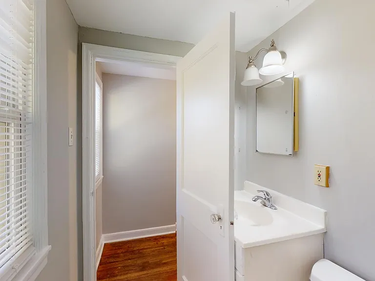 3121 Lincoln Way — Photo 12