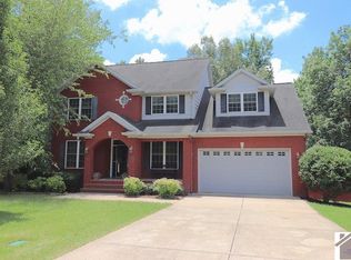 2105 Spindletop Dr, Murray, KY 42071