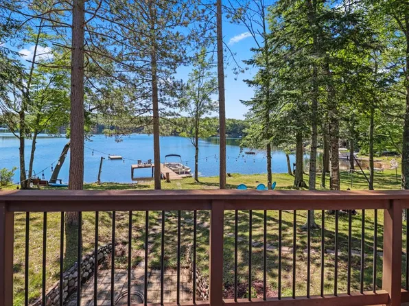 9827 Bolger Lake Rd, Minocqua, WI 54548