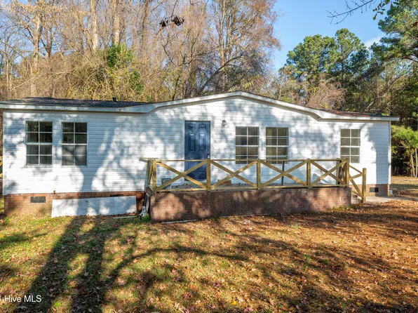 501 Sutton Street, Clinton, NC 28328