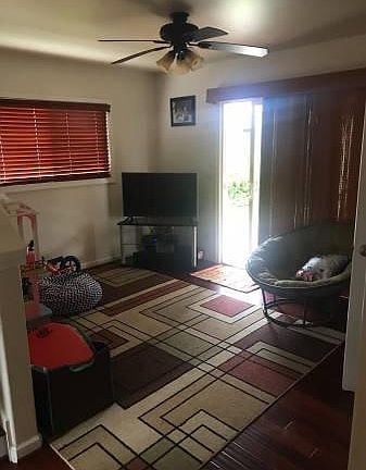 toyroom / family room 