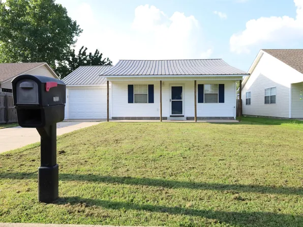 3603 Shelby Dr, Paragould, AR 72450