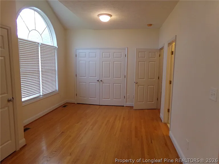 290 Robeson St — Photo 16