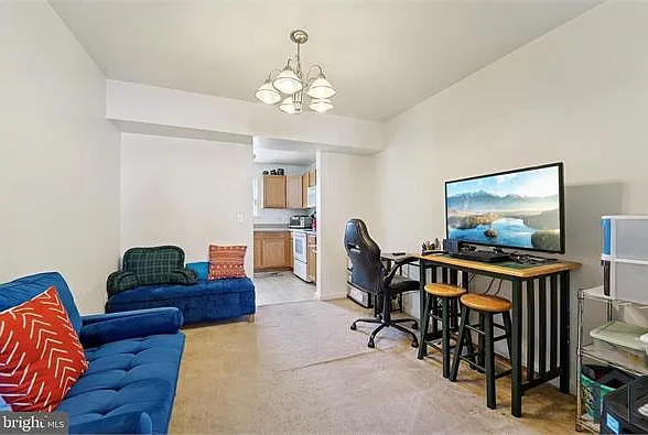7206 Rutherford Green Cir — Photo 16