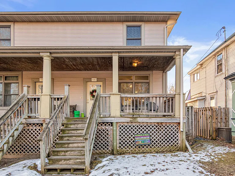 1012 Burgess St — Photo 25