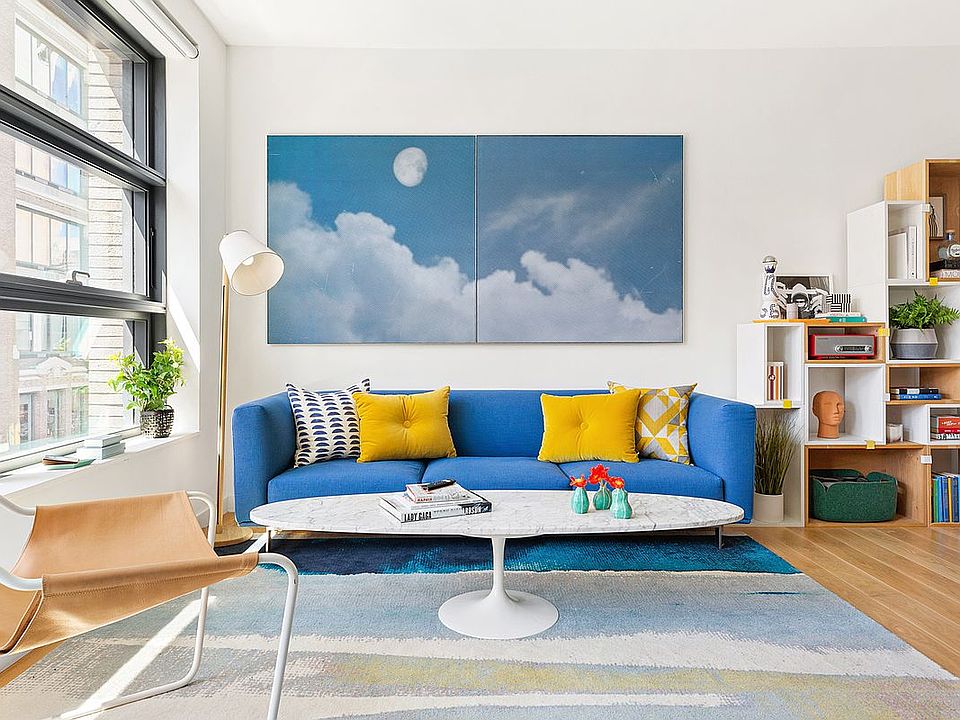 1st image of 547 W 47th St #510