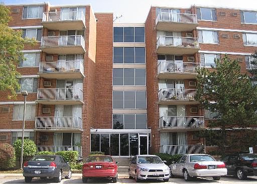 1st image of 2201 S Highland Ave APT 6G