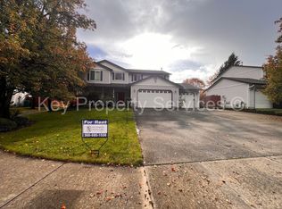 3705 NW 116th St, Vancouver, WA 98685