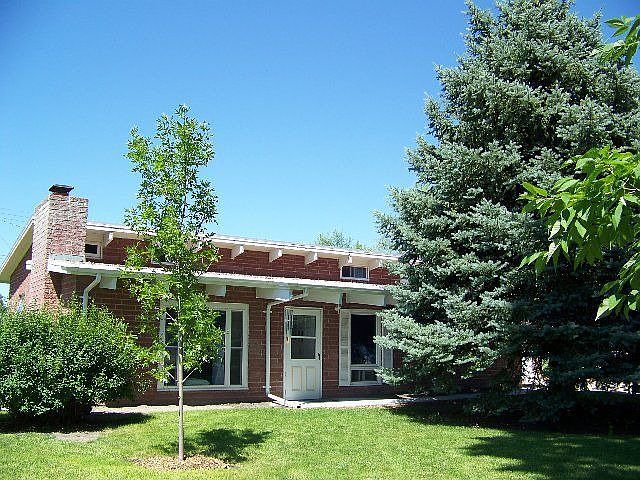 1st image of 2109 Burlington Blvd