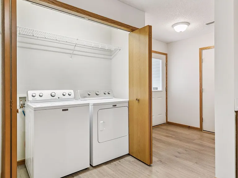 337D Williamsburg Pl — Photo 22