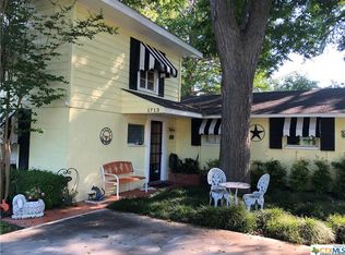 1713 Terminal Loop Rd, Mcqueeney, TX 78123