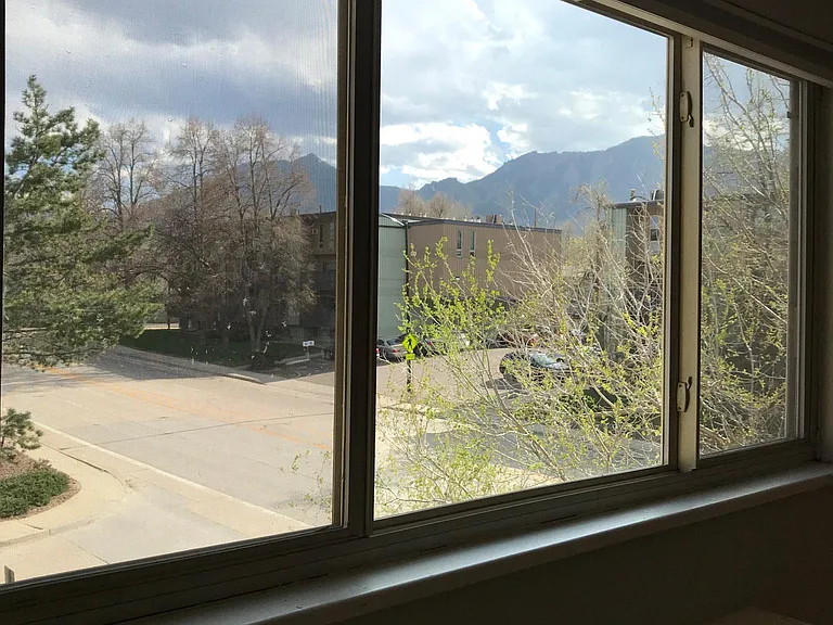 3000 Colorado Ave #G228 — Photo 4