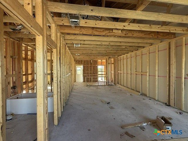 2nd image of 1501 Crooked Riv