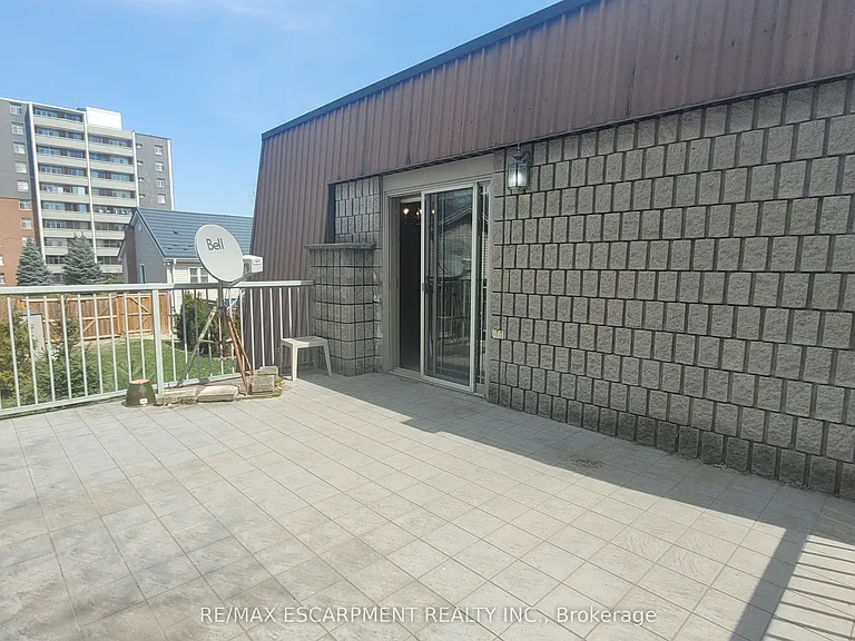 325 Fairview Dr #3 — Photo 19