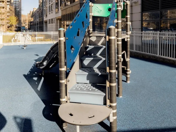 788 Columbus Avenue image 4 of 4