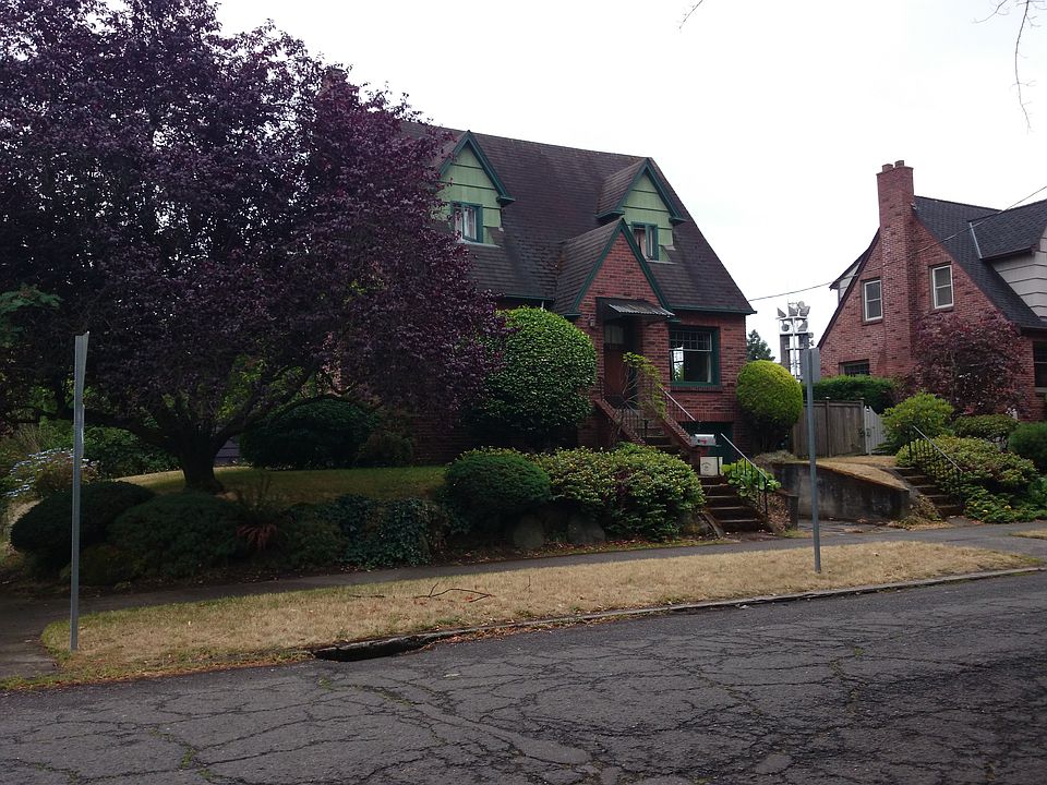 1st image of 103 W Blaine St