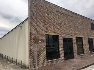 411 W College St, Lake Charles, LA 70605