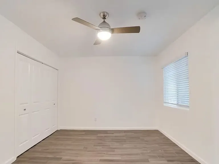 16 Reef St — Photo 10