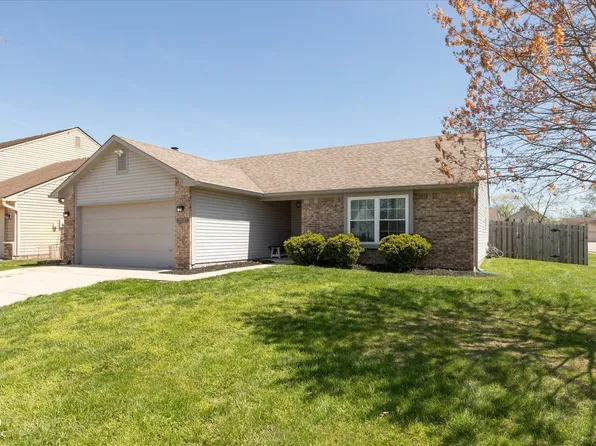 12929 Shandon Ln, Fishers, IN 46038
