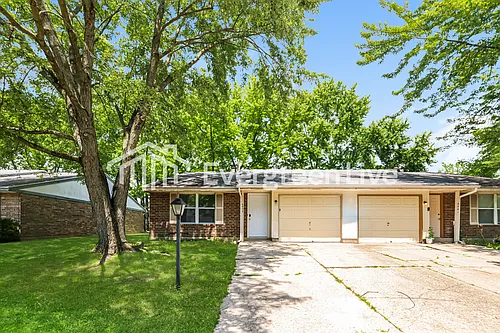 6493 Rolling Glen Dr Photo 1