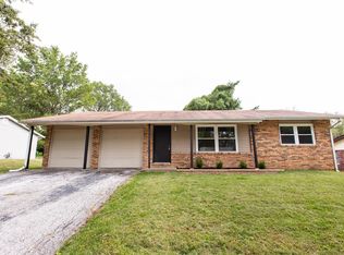 216 Country Meadow Ln, Belleville, IL