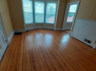 2 Easton St #1, Providence, RI 02908